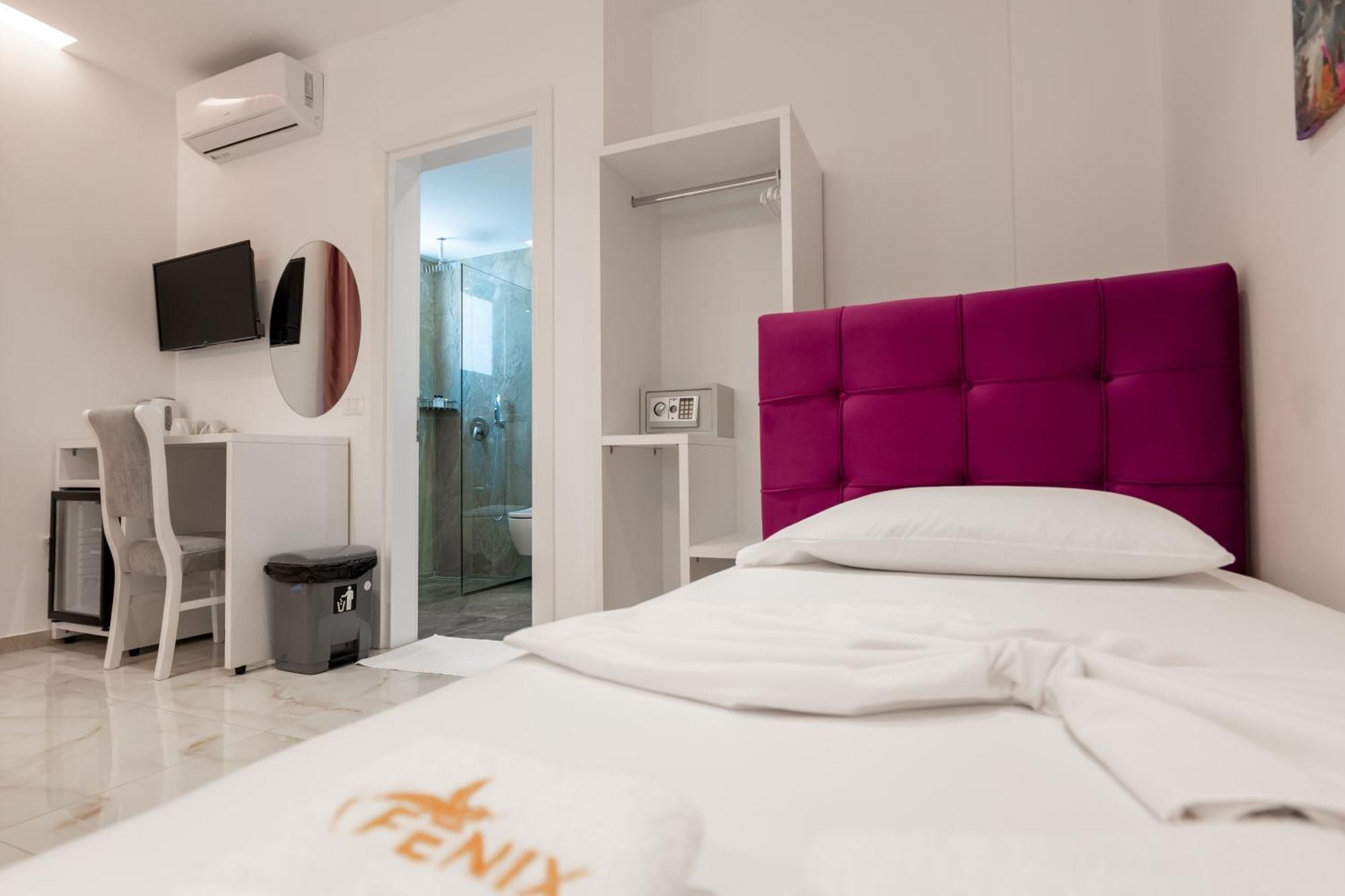 Feniks Hotel