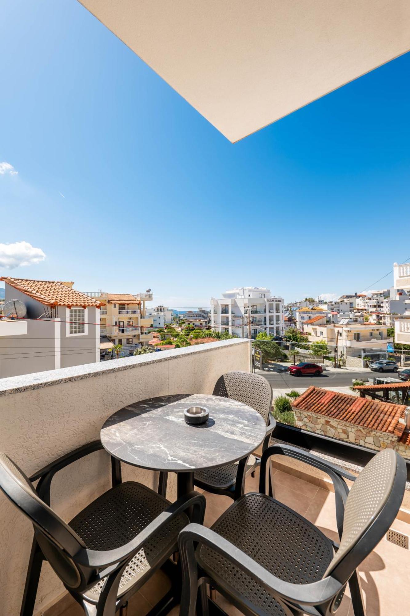 Feniks Hotel Ksamil